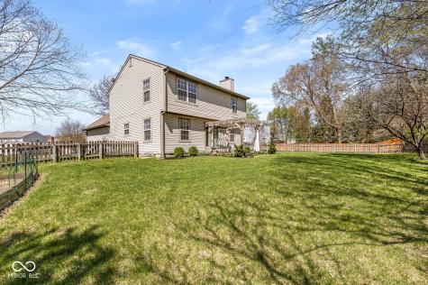 8927 Torrance Place Fishers IN 46038