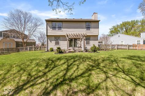 8927 Torrance Place Fishers IN 46038