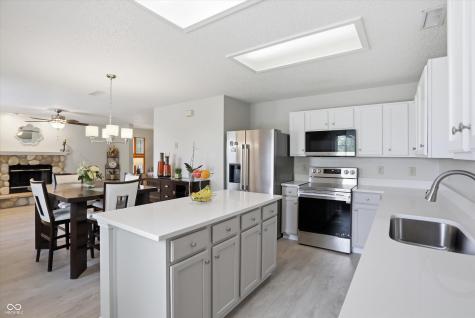 14814 Drayton Drive Noblesville IN 46062