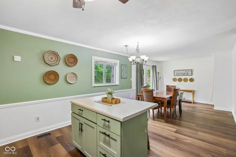 6522 Birchcrest Drive Indianapolis IN 46241