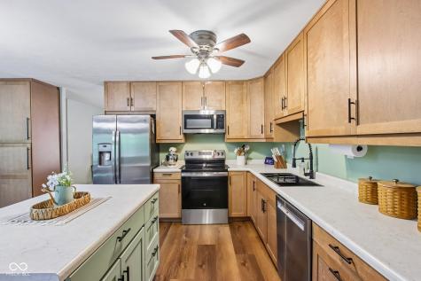 6522 Birchcrest Drive Indianapolis IN 46241