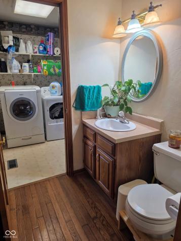 5739 Powell Road Indianapolis IN 46221