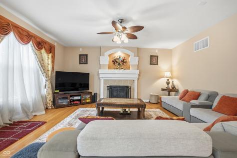 12786 Tuscany Boulevard Carmel IN 46032