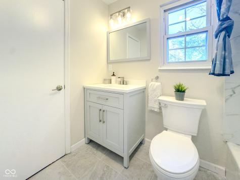 9802 Hamilton Hills Lane Fishers IN 46038