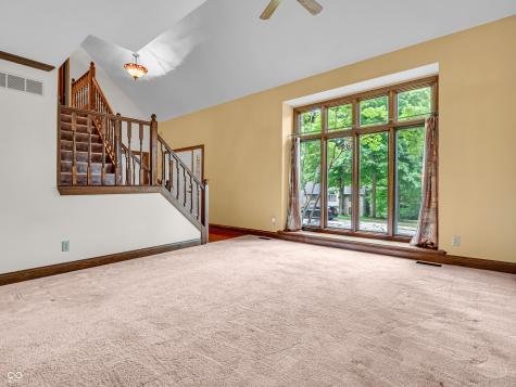 1042 Red Oak Drive Avon IN 46123