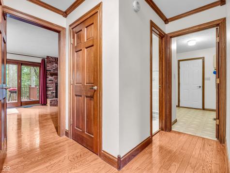 1042 Red Oak Drive Avon IN 46123
