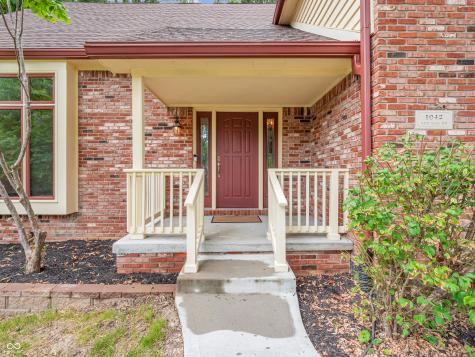 1042 Red Oak Drive Avon IN 46123