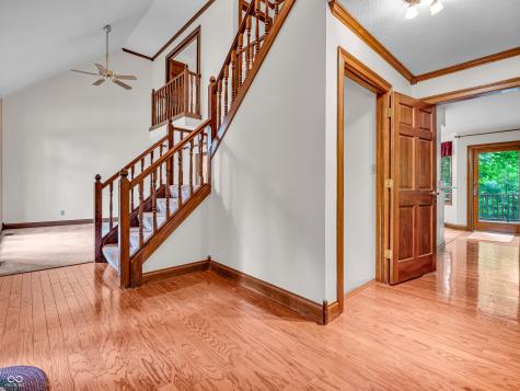 1042 Red Oak Drive Avon IN 46123