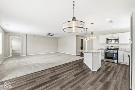 6178 N Woodhaven Drive Mccordsville IN 46055
