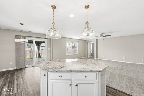 6178 N Woodhaven Drive Mccordsville IN 46055
