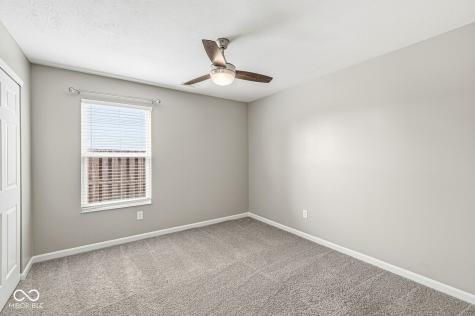 6178 N Woodhaven Drive Mccordsville IN 46055
