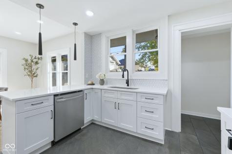 551 E 40th Street Indianapolis IN 46205