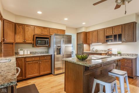 6945 Kimkris Court Indianapolis IN 46278