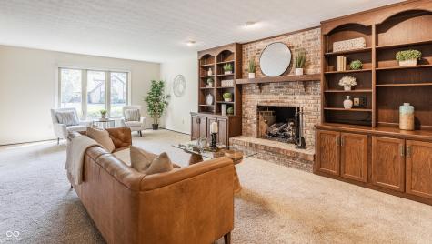 6945 Kimkris Court Indianapolis IN 46278