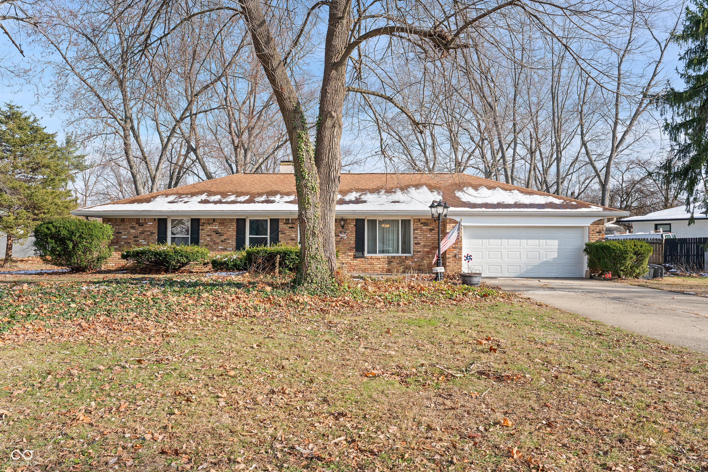 8051 Charlecot Drive Indianapolis IN 46268