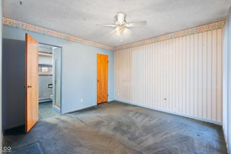 8051 Charlecot Drive Indianapolis IN 46268