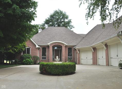 8821 Stonebriar Drive Indianapolis IN 46259