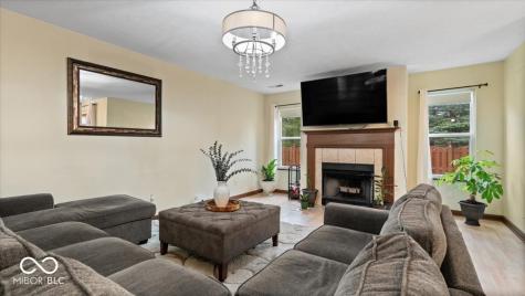 12959 Quarterback Lane Fishers IN 46037