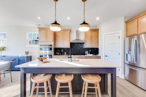 16018 Meadow Frost Court Fishers IN 46037