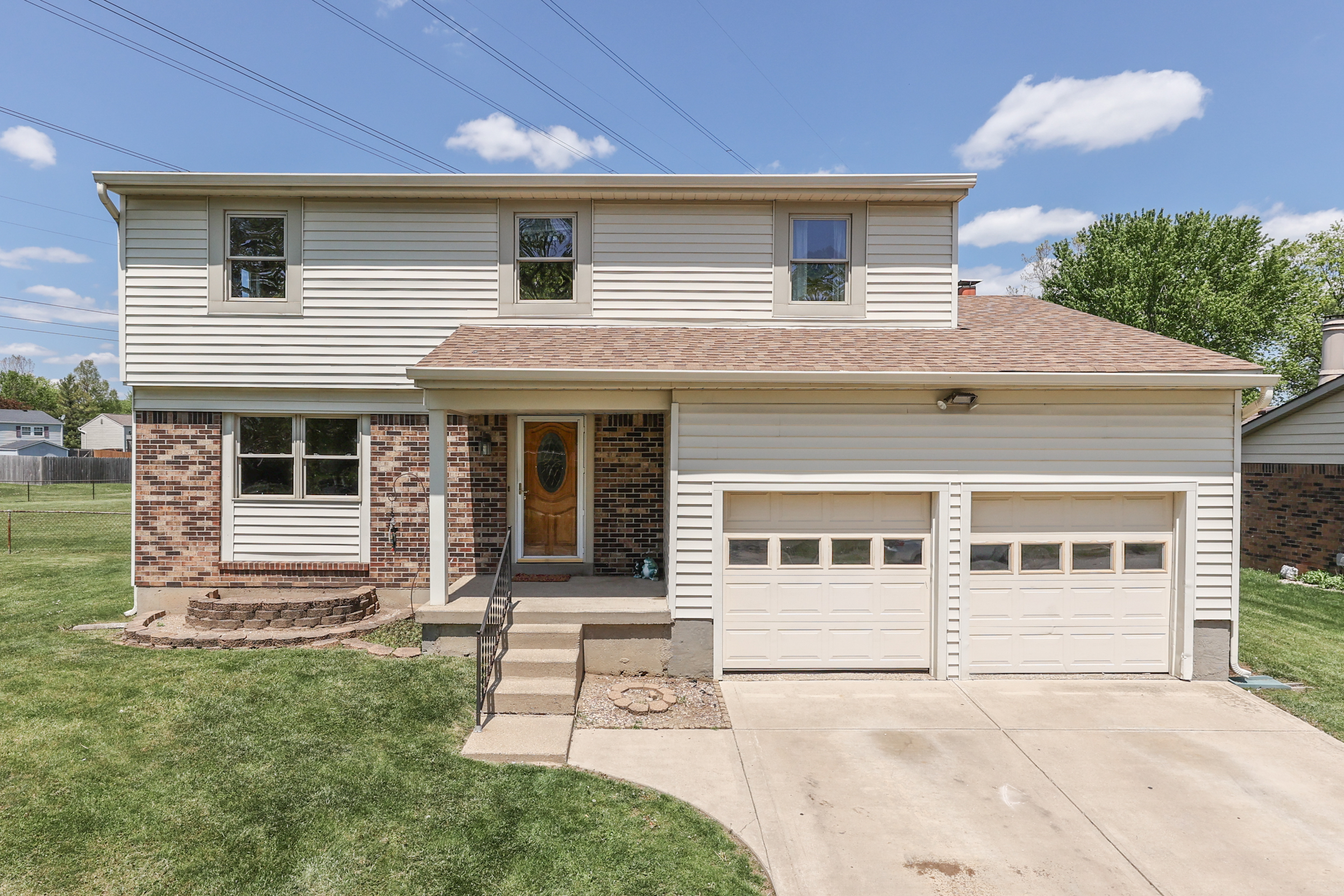 5900 Antoneli Drive Indianapolis IN 46237