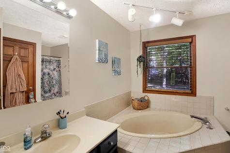2674 E Cottonwood Trail Morristown IN 46161