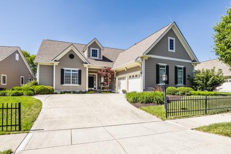 733 Hanover Close Zionsville IN 46077