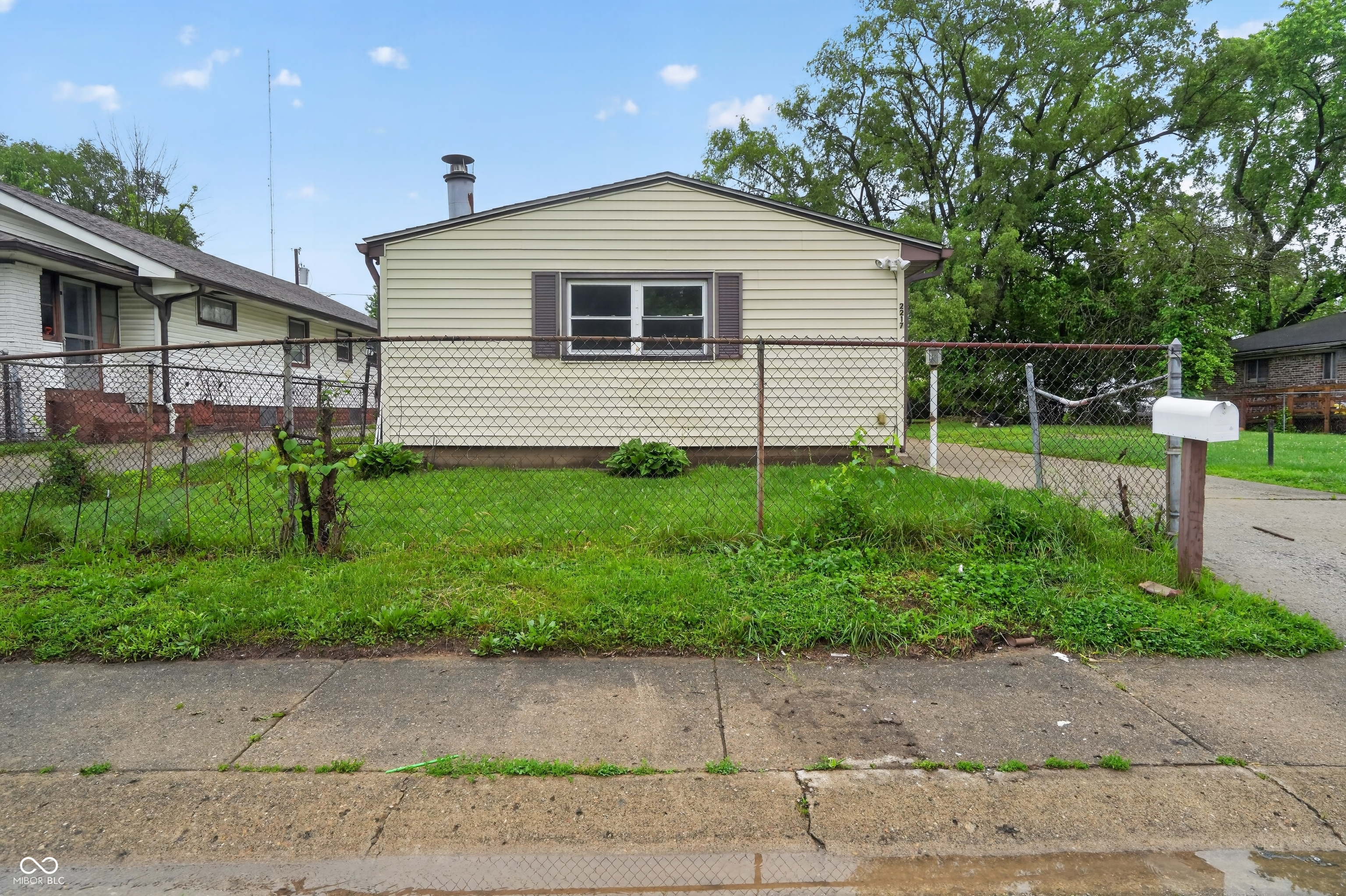 2217 N Spencer Avenue Indianapolis IN 46218