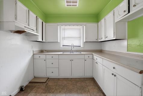 2217 N Spencer Avenue Indianapolis IN 46218