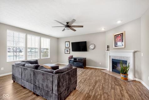 4575 Peabody Way Westfield IN 46062