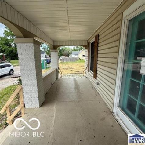 528 Gilbert Avenue Terre Haute IN 47807