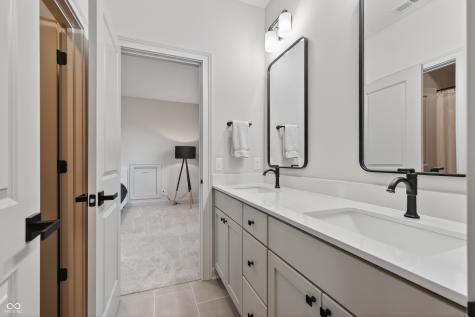 1584 W 156th Street Westfield IN 46074