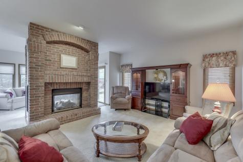 349 Southcreek Drive N Indianapolis IN 46217