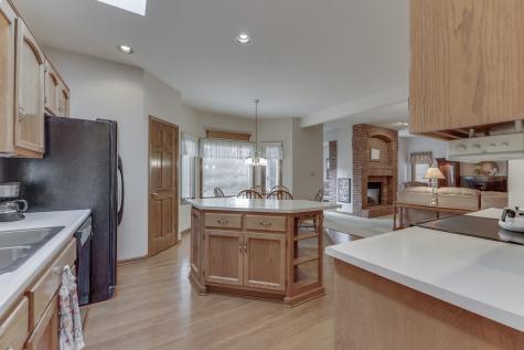 349 Southcreek Drive N Indianapolis IN 46217