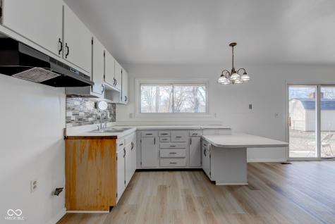 2832 S Oakland Avenue Indianapolis IN 46203