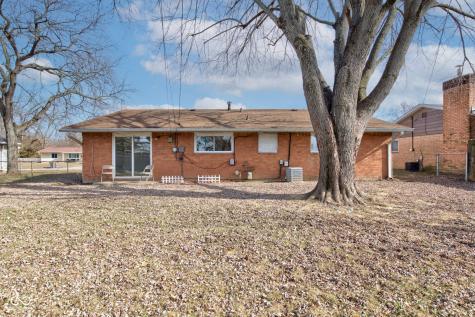 2832 S Oakland Avenue Indianapolis IN 46203