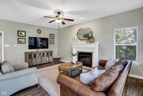 10922 Echo Trail Indianapolis IN 46236