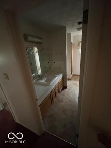 6270 S 800 E Zionsville IN 46077