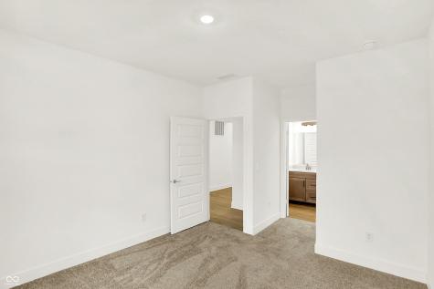 5076 Foxley Park Lane Avon IN 46123