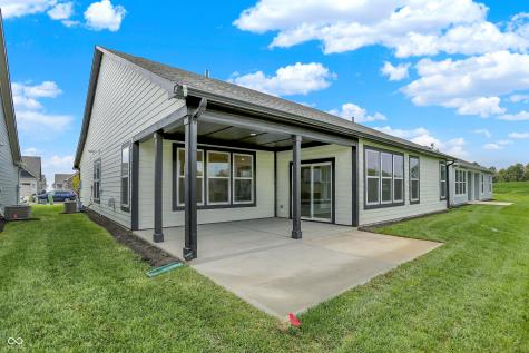 5076 Foxley Park Lane Avon IN 46123