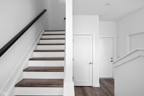 435 Flora Place Carmel IN 46290