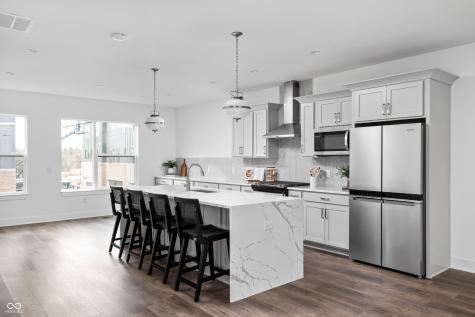 435 Flora Place Carmel IN 46290