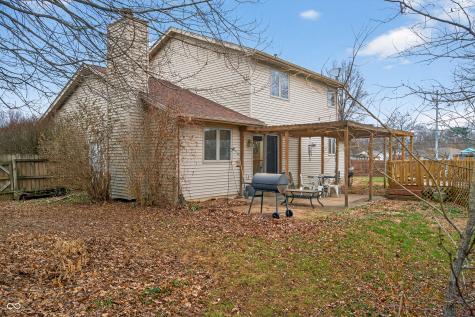 2865 Foxridge Circle Columbus IN 47203