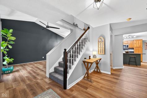 2865 Foxridge Circle Columbus IN 47203