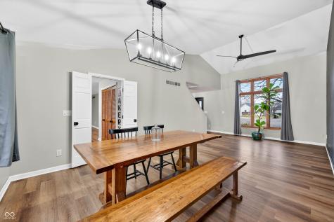 2865 Foxridge Circle Columbus IN 47203