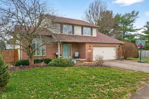 2865 Foxridge Circle Columbus IN 47203