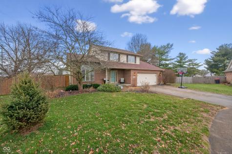 2865 Foxridge Circle Columbus IN 47203