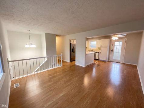 6910 Troon Way Indianapolis IN 46237