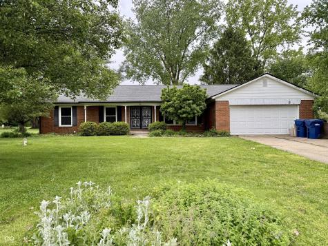 2 Holmes Court Greenfield IN 46140