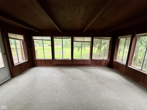 2 Holmes Court Greenfield IN 46140