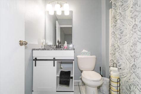 8910 Lighthorse Drive Indianapolis IN 46231